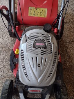 Benzínová sekačka s elektrickým starterem a pojezdem - 2