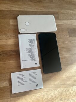 Mobil Huawei Nova 3i - 2