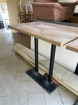 Vyšší stůl + židle - 2