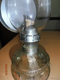 STAROŽITNÁ PETROLEJOVÁ LAMPA - 2