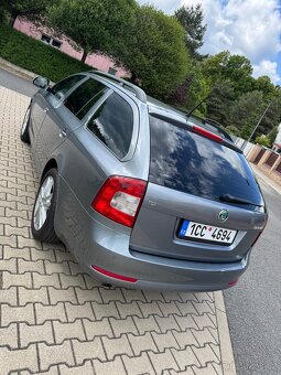 Škoda Octavia II 1.6 TDi 77kw dsg - 2