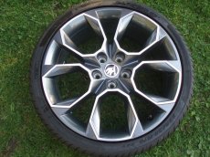 AUDI - VW koupím ALU KOLA kusová originál - 2