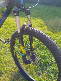 Horské kolo RockMachine 19" - 2