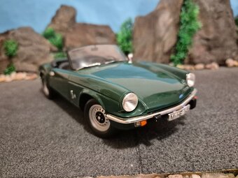 Prodam model 1:18 Triumph spitfire MK4 - 2
