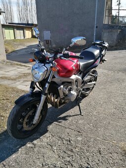 Yamaha fz6 - 2