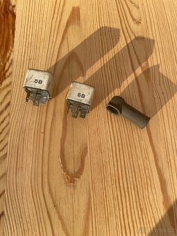 Náhradní díly na Lanci Prisma, Thema, Fiat - 2