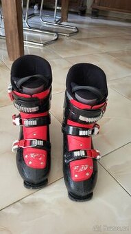 Lyžáky Nordica Firearrow Team3 vel. 40,5 - 2