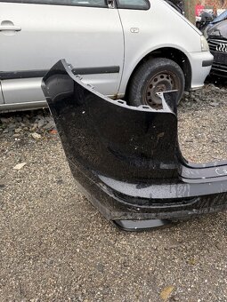 Prodám zadní nárazník Porsche Cayenne II facelift - 2