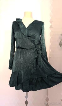 Volánové šaty - 2