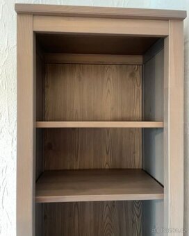 KNIHOVNA IKEA HEMNES - 2