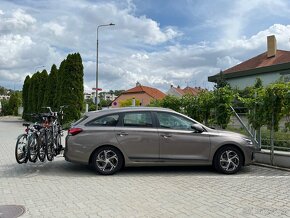 Nosič kol Peruzzo Parma 4 - pro 4 kola, sklopný (zapůjčení) - 2