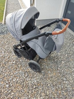 Kočárek Camarelo Zeo - 2