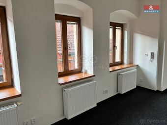 Pronájem kancelářského prostoru, 40 m², Louny, ul. Mírové n. - 2