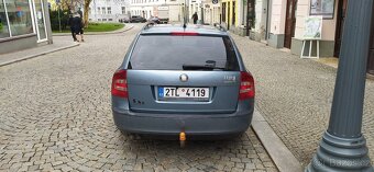 škoda oktavia 2 kombi 1.9 tdi - 2