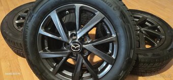 Predám zimnú sadu orig. Mazda 5x114,3 ,205/60 R16 , 7,5mm - 2