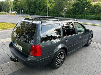 VW Golf 1,6i 77kW Klimatizace, Tažné zařízení - 2