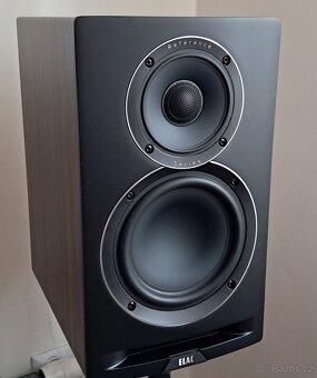 Nové Elac Uni-fi Reference - 2
