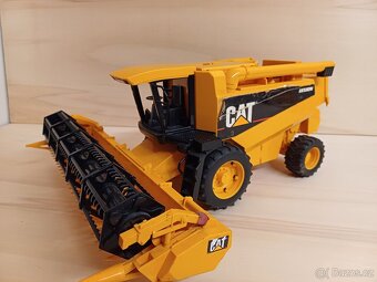Bruder CAT Lexion - 2