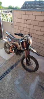 Pitbike KXD GT- 125S, kola 17/14, Delta rám, motor Honda DAX - 2