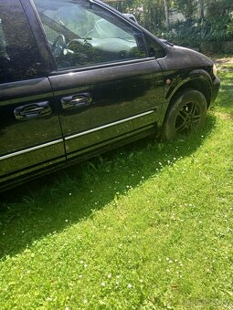 Chrysler grand voyager - 2