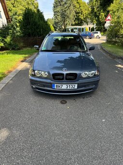 BMW 320i 125kw 2002 240 000 km - 2