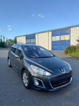 Peugeot 308 SW 1.6HDi 2012 r.v. 200xxx - 2