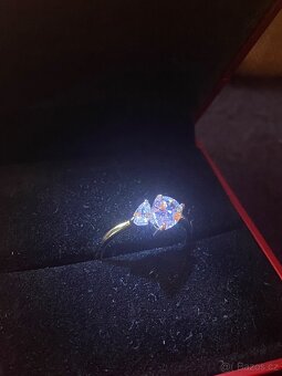 Stribeny prsten se zirkonem ve tvaru waterdrop - 2