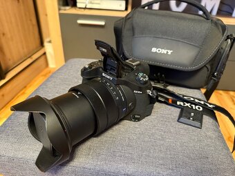 Digitální kamera Sony - 2