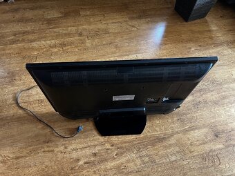 Televize HYUNDAI 102cm - 2