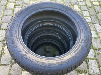4ks zimních pneumatik GOODYEAR 235/55R18 104H DOT2020 - 2