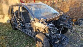 vw touran 1T3 2010-2015 ND plechy lampy stěna 1,6 a 2,0TDi - 2