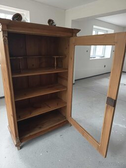 Stará skříň - skleník - 2