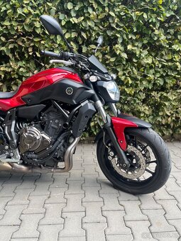 Yamaha mt-07 - 2