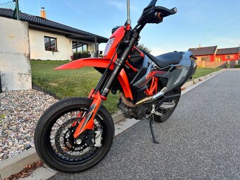 KTM 690 SMC R 2022 - 2