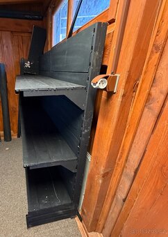 Regál pult police - 2