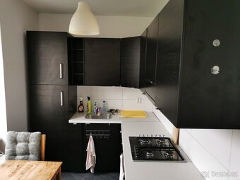 Světlý byt po 2+1 Hlavní třída, Poruba - 2