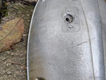 Víko spojky Jawa pérák 250 350 11 půlbuben 353 kryt motoru - 2