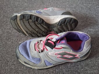 Dětské sportovní boty 31 - 2
