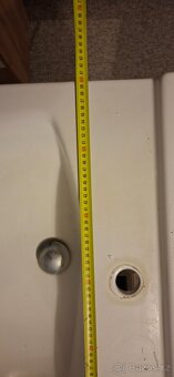 Koupelnová skříňka - 2