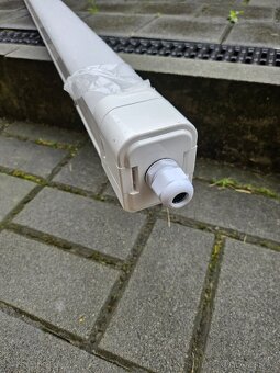 Prodám nové prachotěsné LED svitidlo - 2