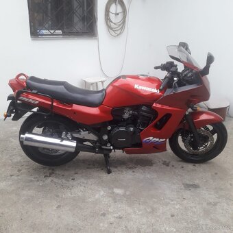 Kawasaki GPZ 1100 - 2