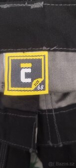 Pracovník kraťasy - 2