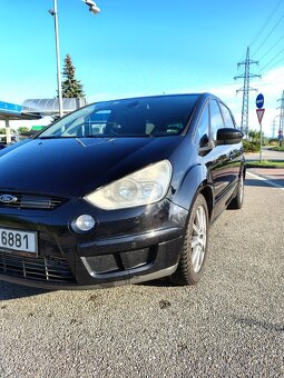 Ford S-Max ,Tažné zařízení, 5 míst. - 2