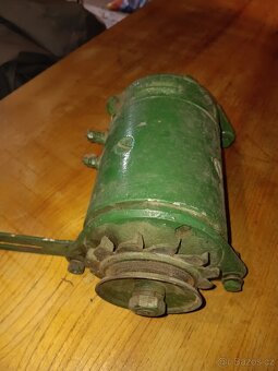 Škoda 1000 MB dynamo - 2