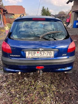 Peugeot 206 1,1i - 2
