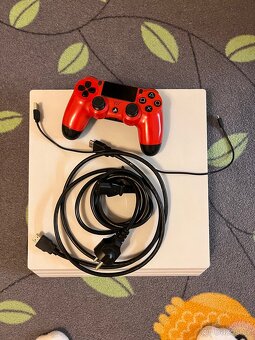 PS4 PRO 1TB - 2
