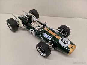 Formule Lotus a Brabham 1:18 MCG - 2