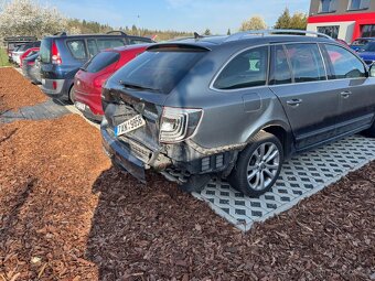 Škoda Superb II, 2.0 TDI ELEGANCE  AUTOMAT, KŮŽE - 2