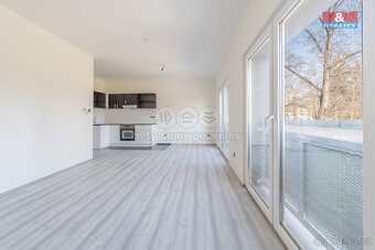 Pronájem bytu 1+kk, 41 m², Poděbrady, ul. Na Valech - 2