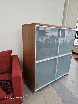 PRODEJ KOMODA - POLIFORM ITÁLIE - PŘEDVÁDĚCÍ SOLITÉR - 2